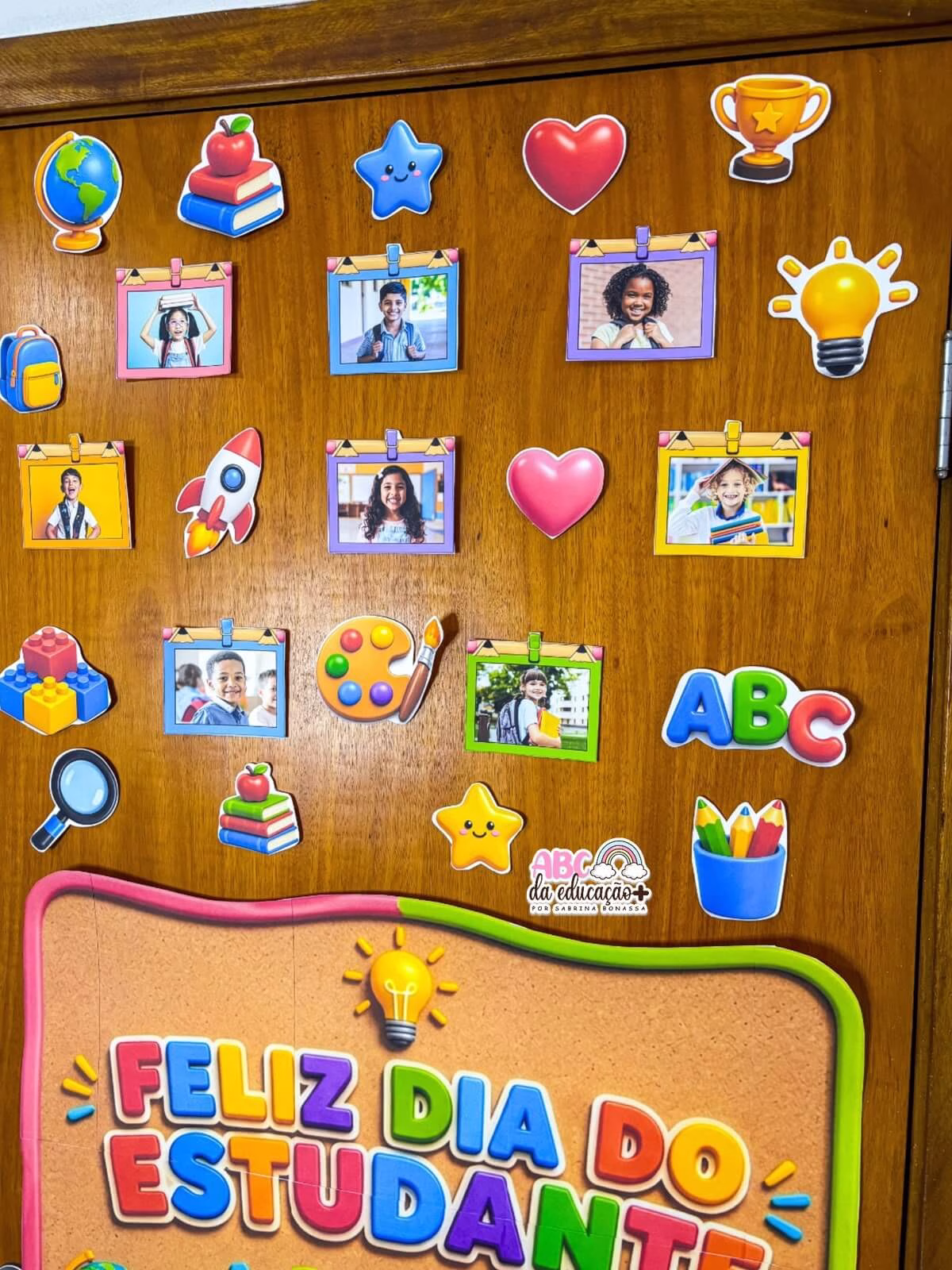 Painel de Porta dia do Estudante Tema Crianças - Imagem 7