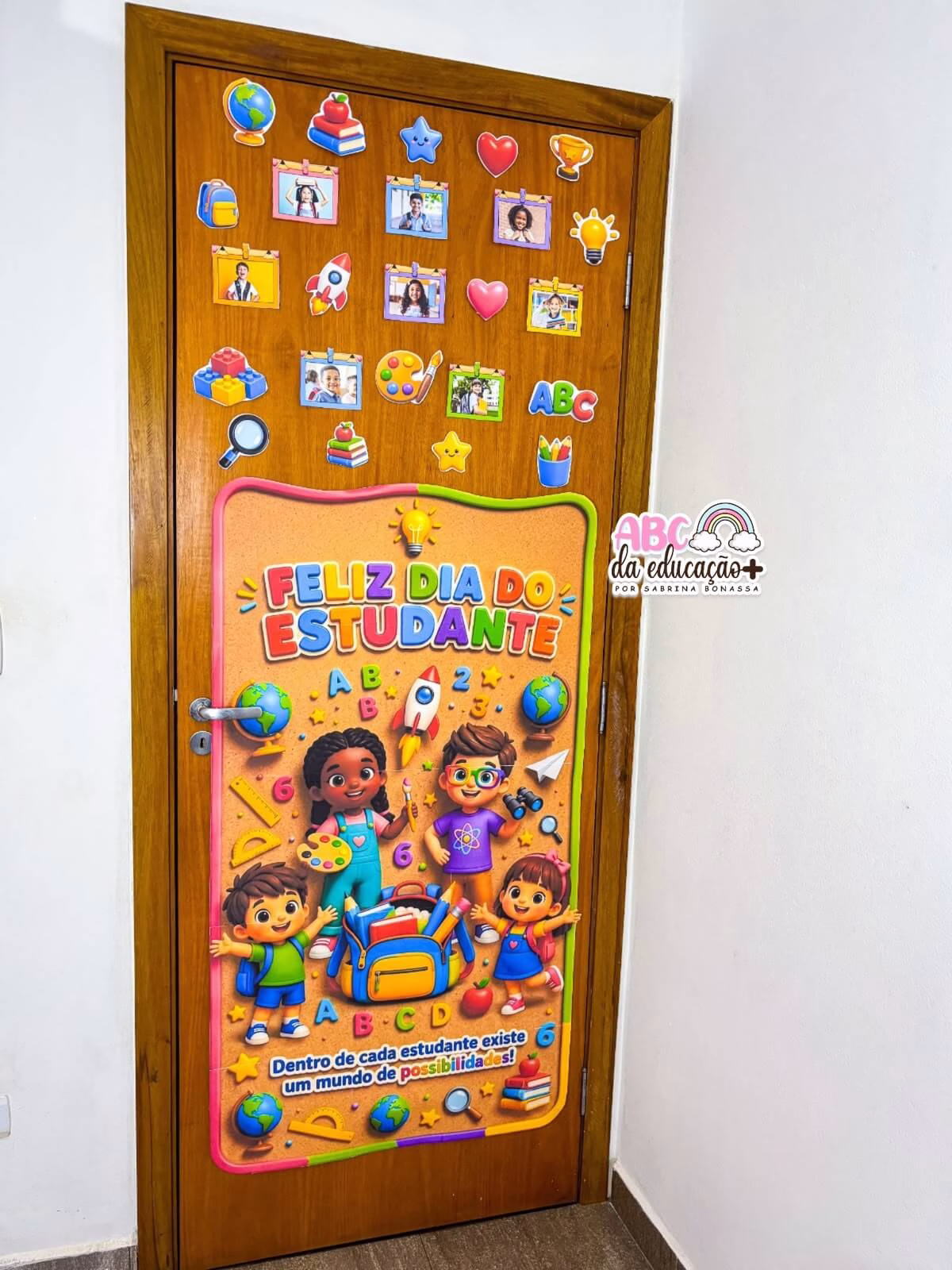 Painel de Porta dia do Estudante Tema Crianças - Imagem 4