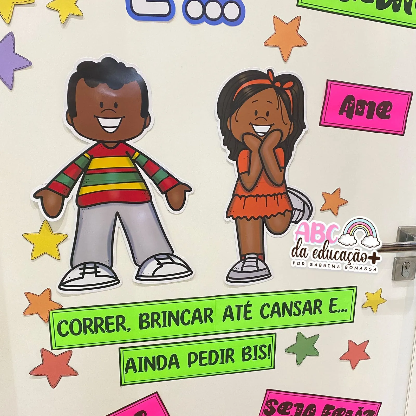 Painel de Porta ” Dia das Crianças” – Ser criança é.. - Imagem 6