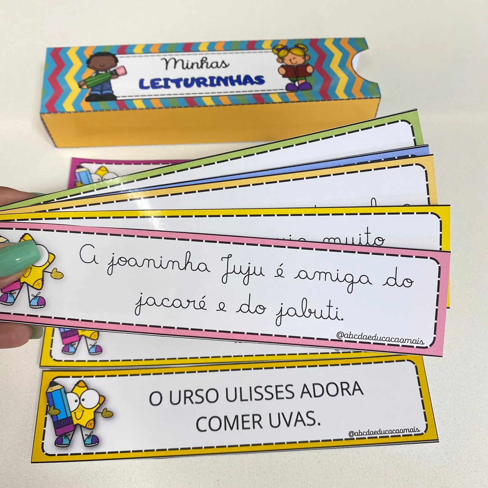 Fichas de leitura de Frases- Letra cursiva e bastão - Imagem 2