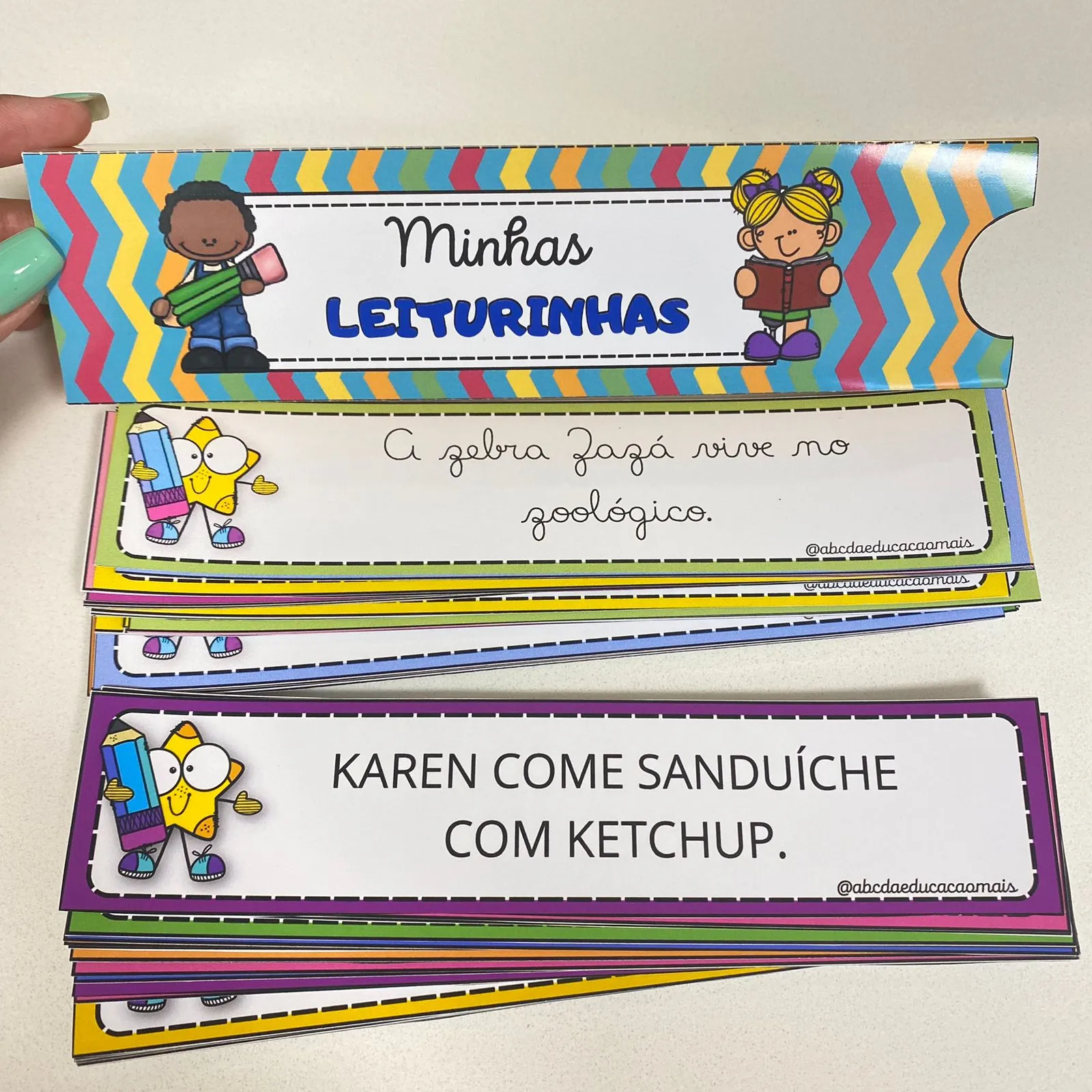 Fichas de leitura de Frases- Letra cursiva e bastão