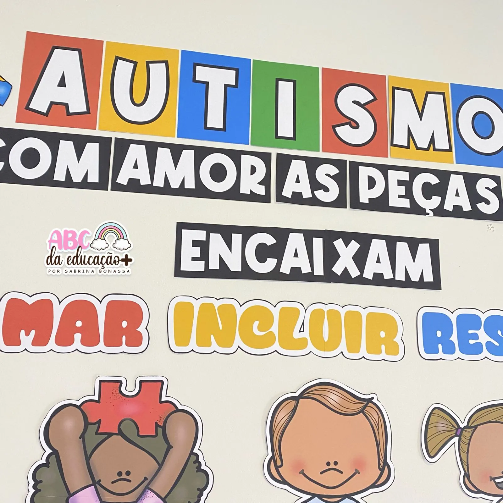 Painel Dia Mundial do Autismo - Imagem 4