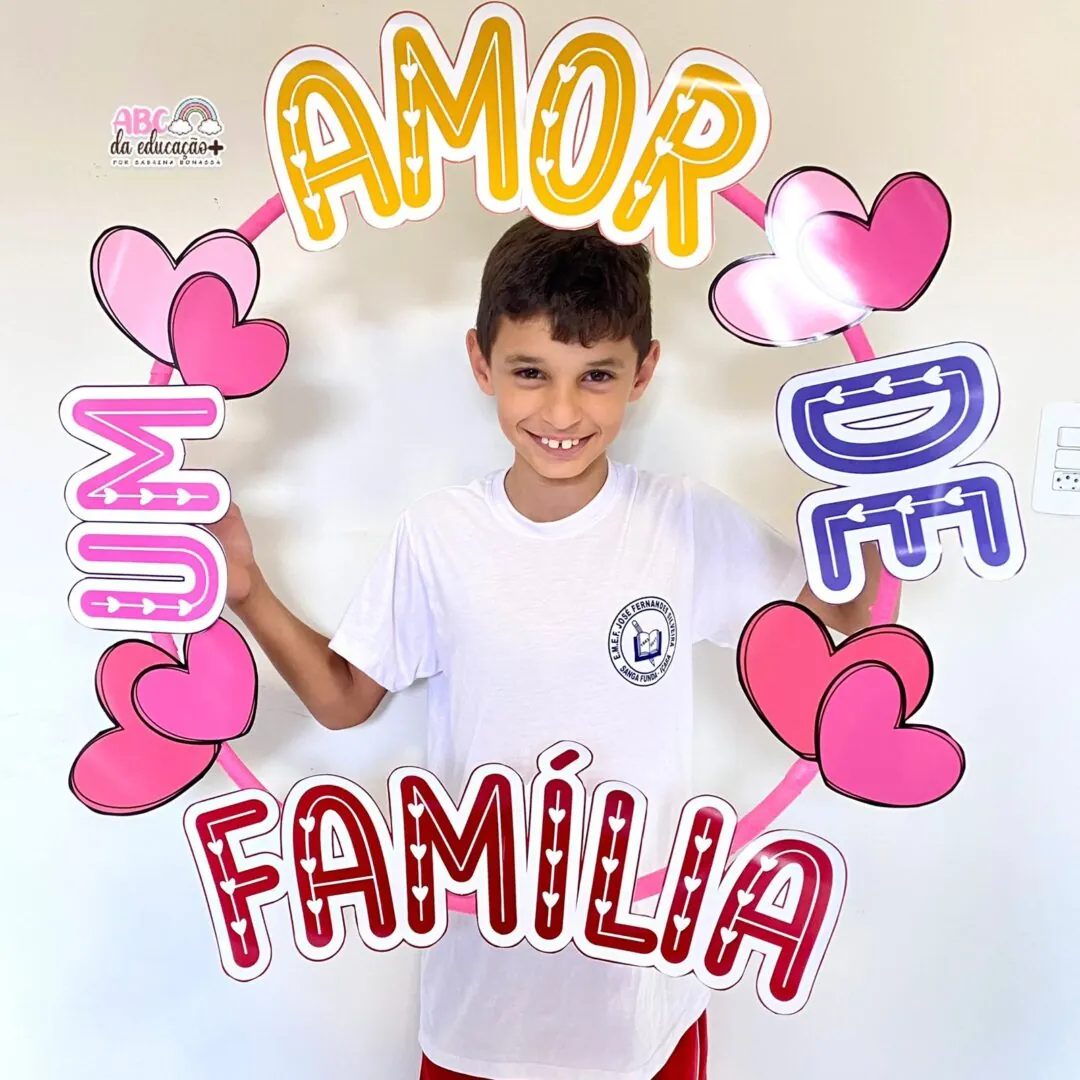 Moldura para Fotos no Bambolê ” Um amor de Família”