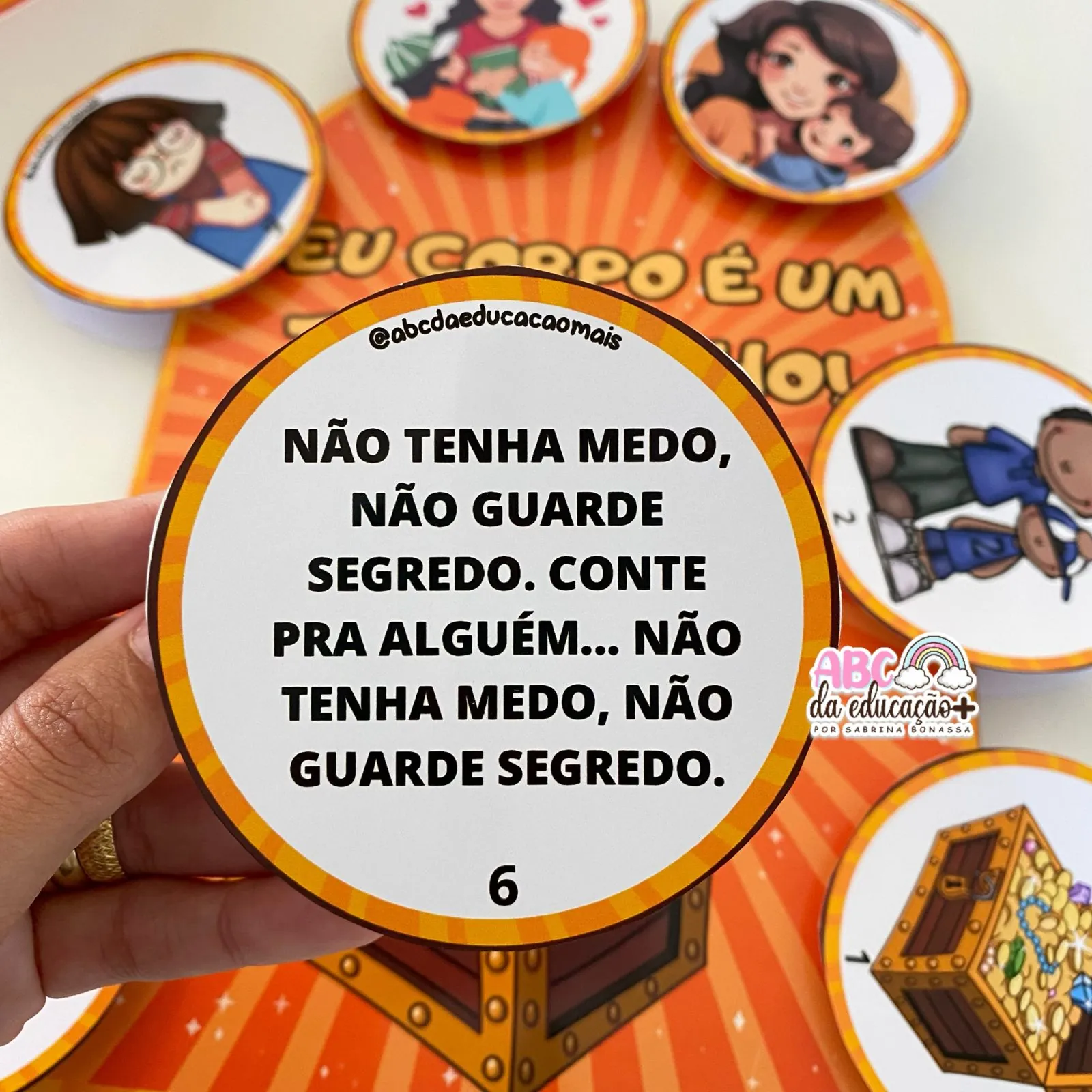 Luva Musical – O Seu Corpo é um Tesourinho – MAIO LARANJA - Imagem 3