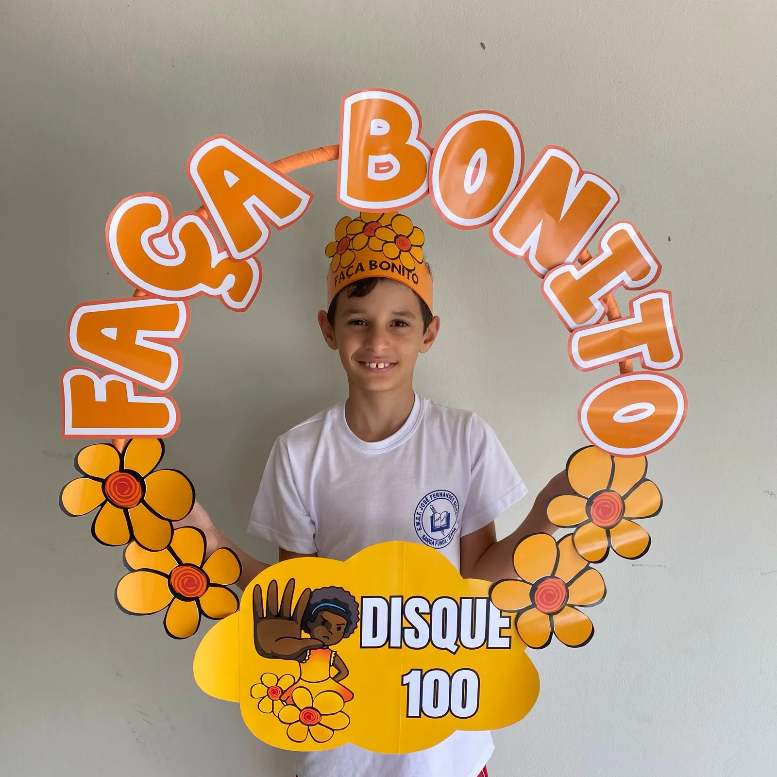 Moldura para Fotos no Bambolê – Maio Laranja - Imagem 2