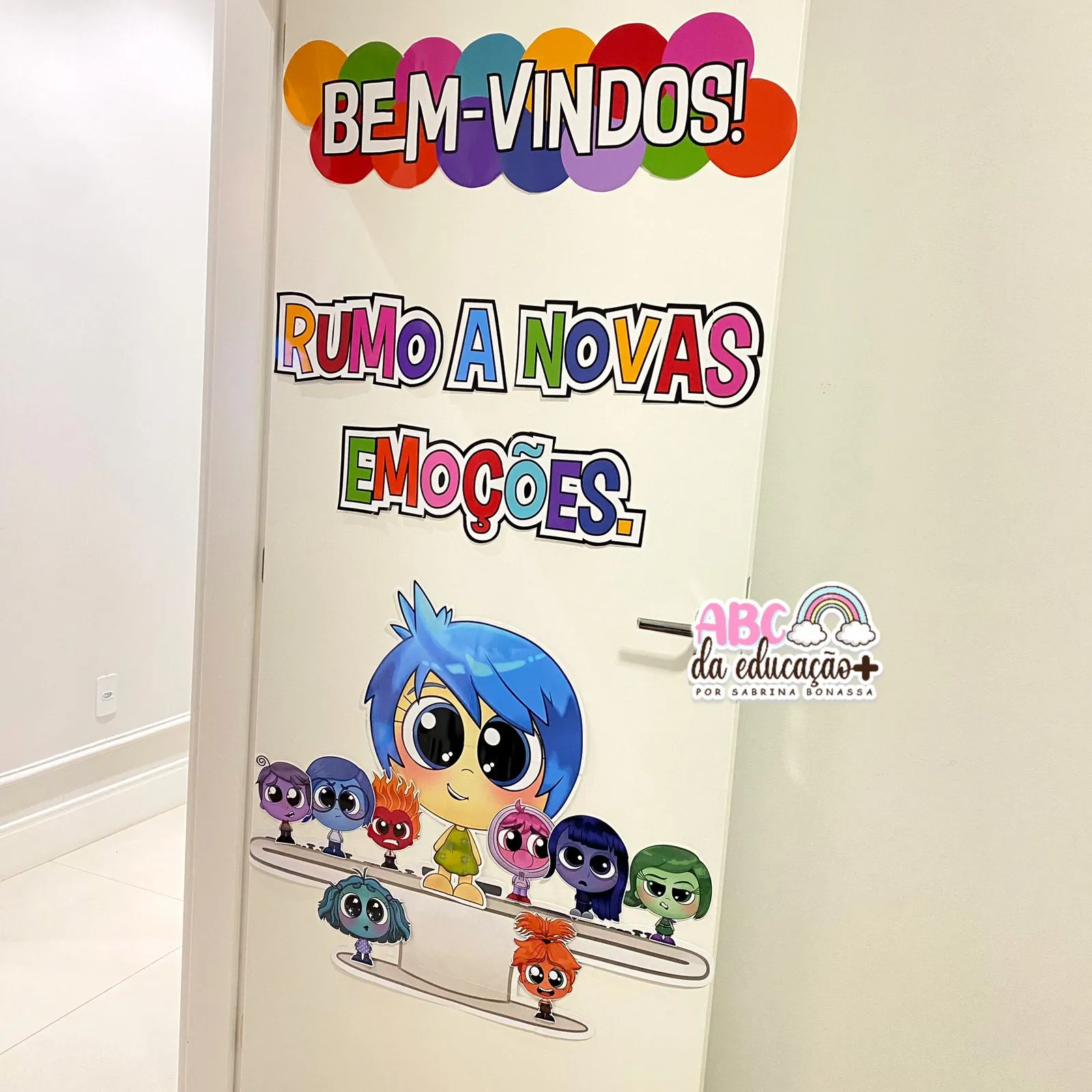 Painel de Porta Volta às aulas – Divertida Mente - Imagem 4