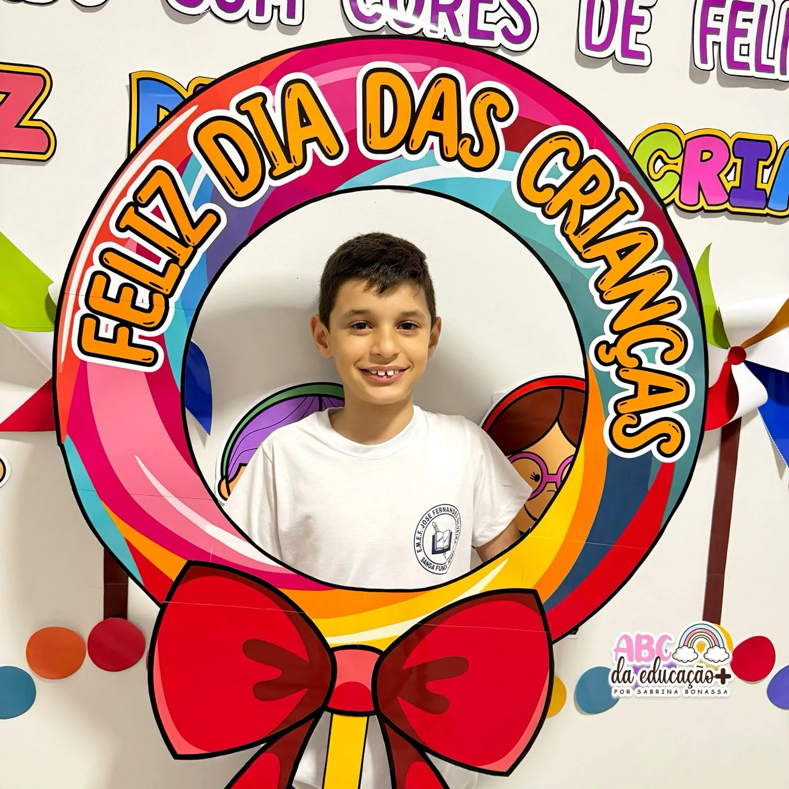 Moldura de fotos no Bambolê dia das Crianças – Pirulito - Imagem 3