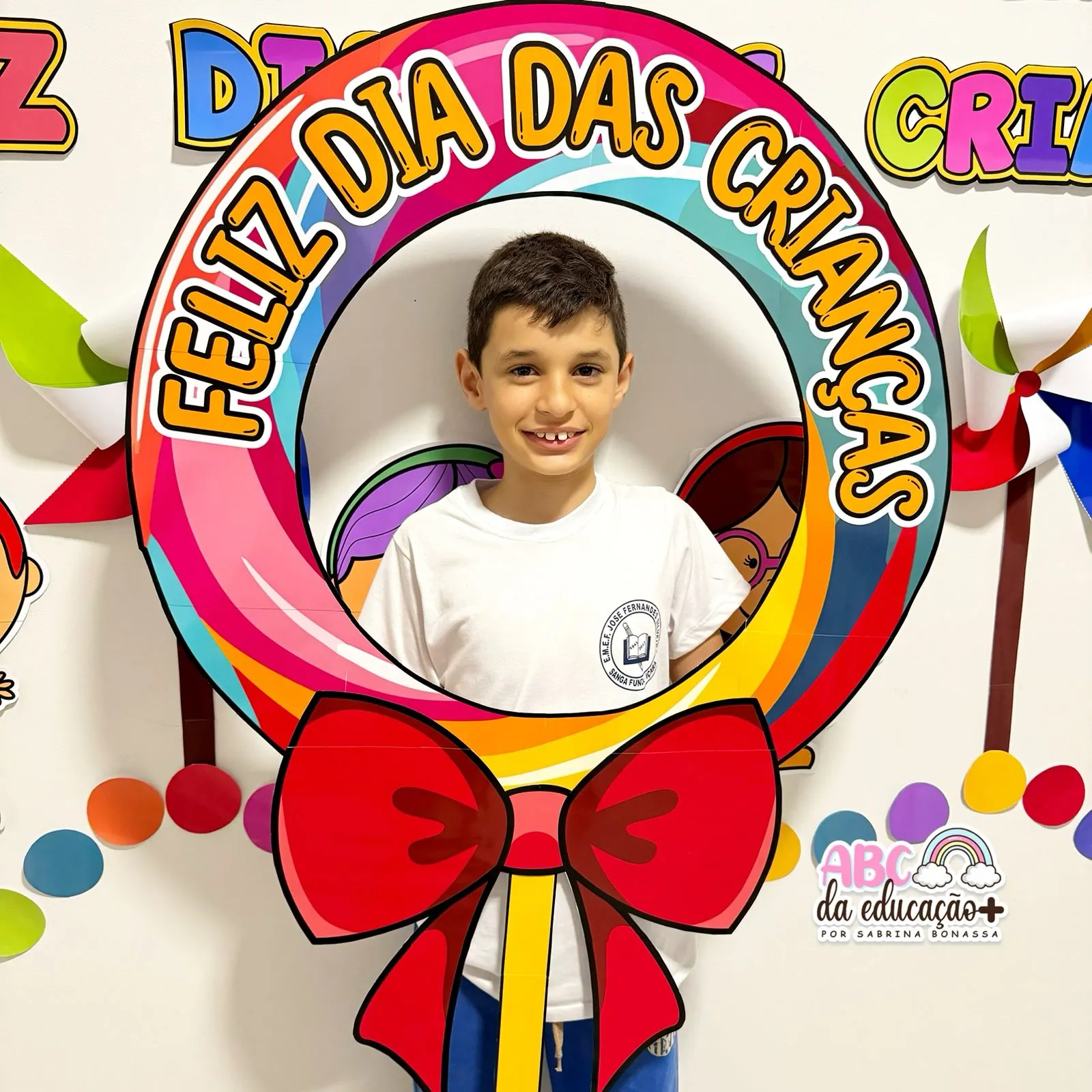 Moldura de fotos no Bambolê dia das Crianças – Pirulito