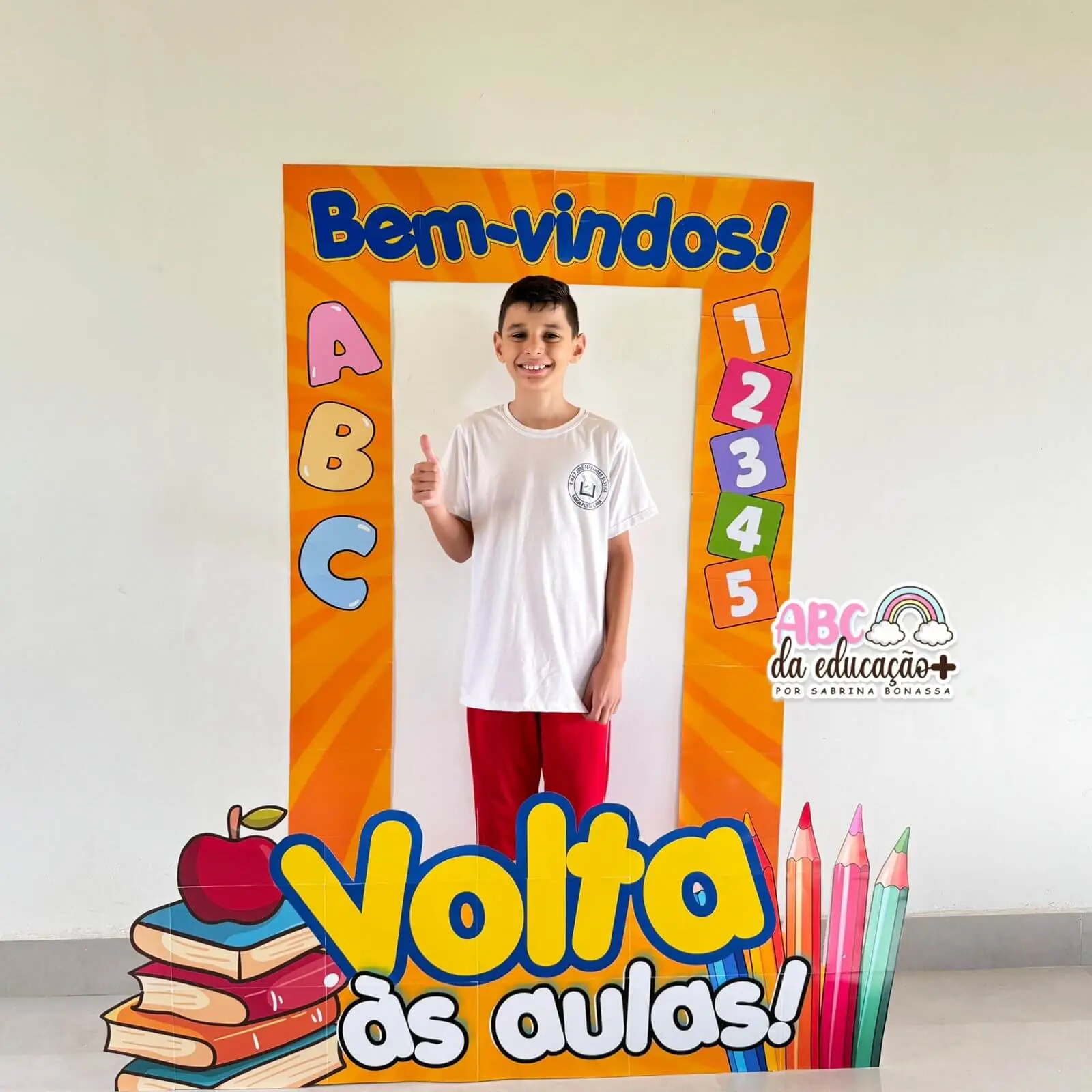 Moldura de Fotos Gigante Volta às Aulas - Imagem 7