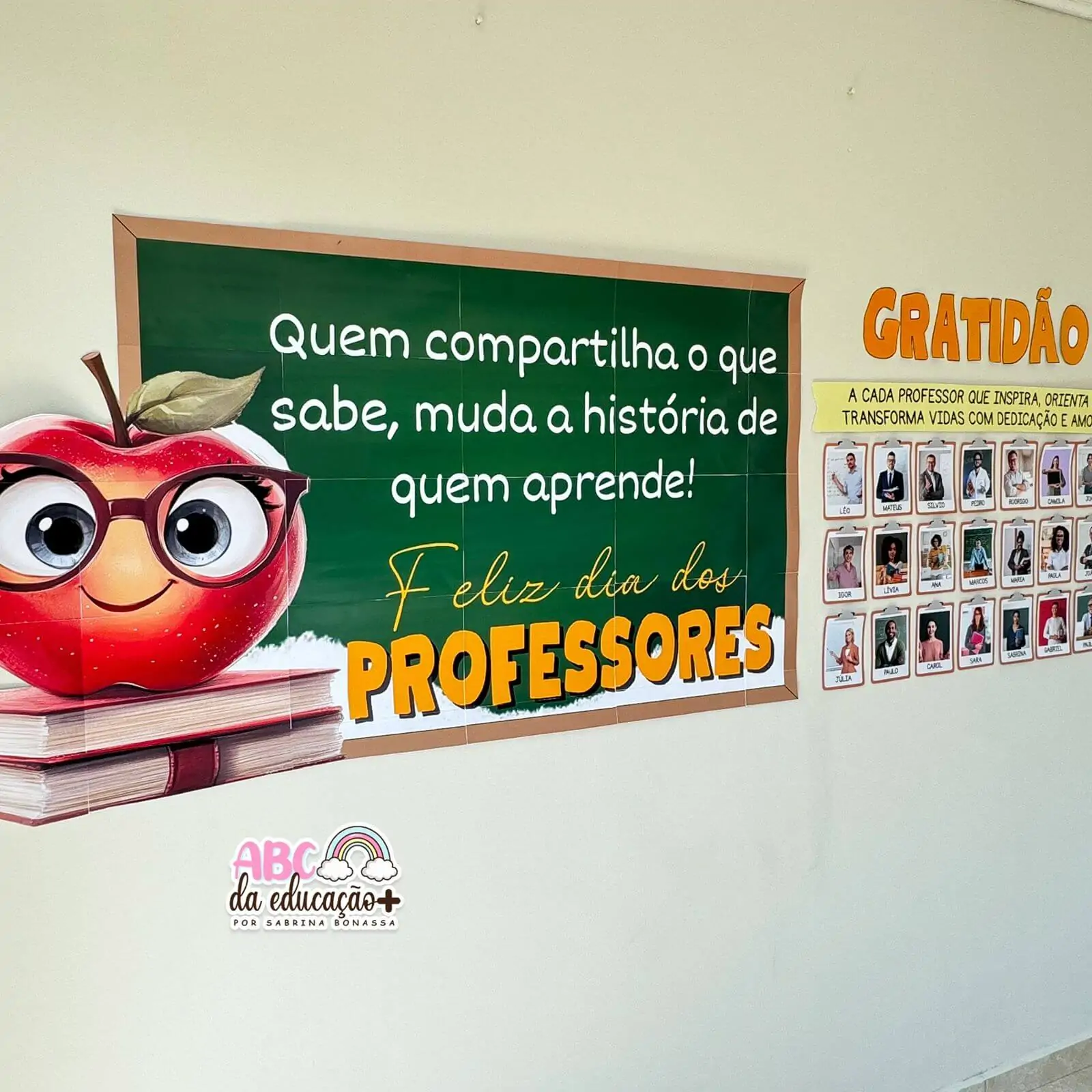 Painel Dia dos Professores – Gratidão e Conhecimento