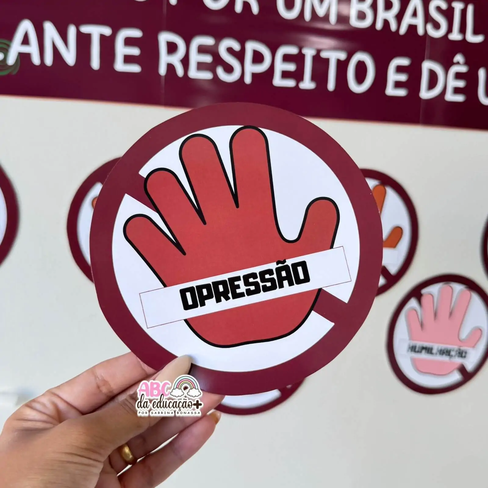 Painel Dia da Consciência Negra – Plante Respeito e Dê um Basta em... - Imagem 8
