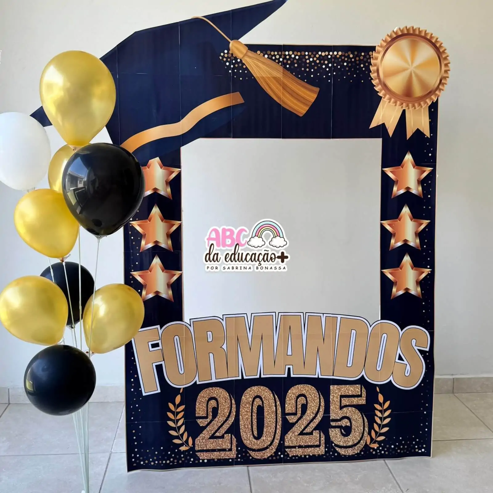 Moldura de Fotos Gigante – Infantil Preto e Dourado - Imagem 5