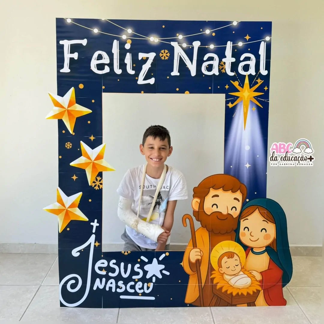 Moldura de Fotos Gigante – Natal Jesus Nasceu