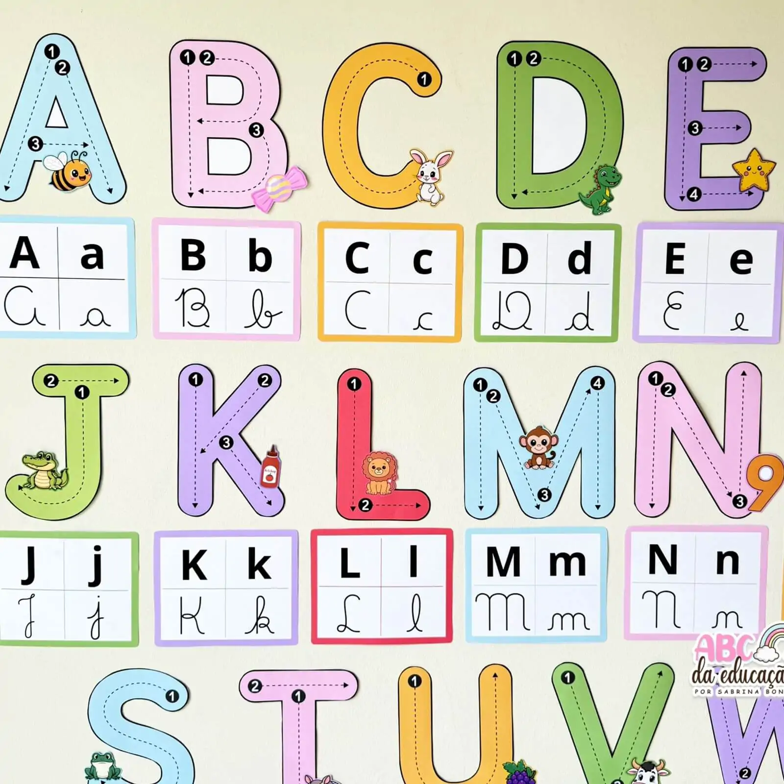 Alfabeto Tracejado de Parede Ilustrado - Imagem 8