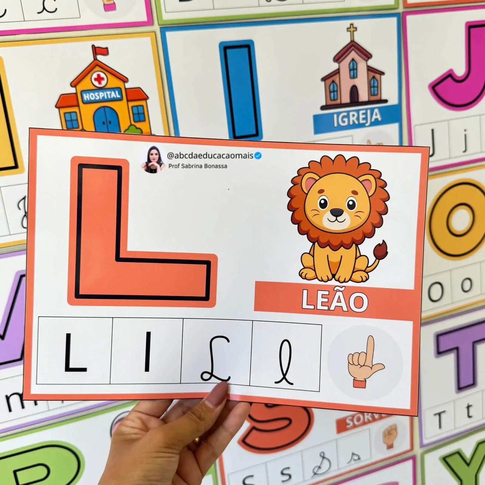 Alfabeto de Parede Inclusivo com Libras e os 4 Tipos de Letra - Imagem 3