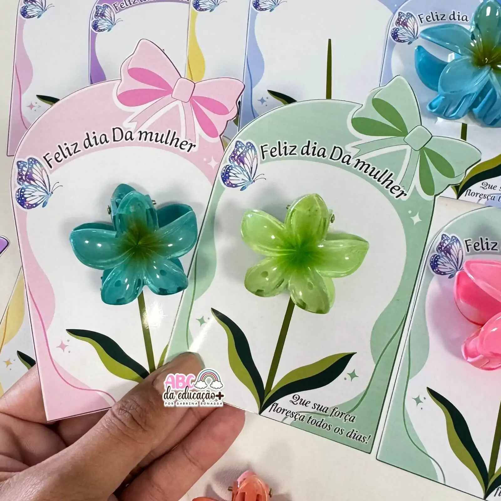 Cartão Dia das Mulheres com Piranha Flor - Imagem 8